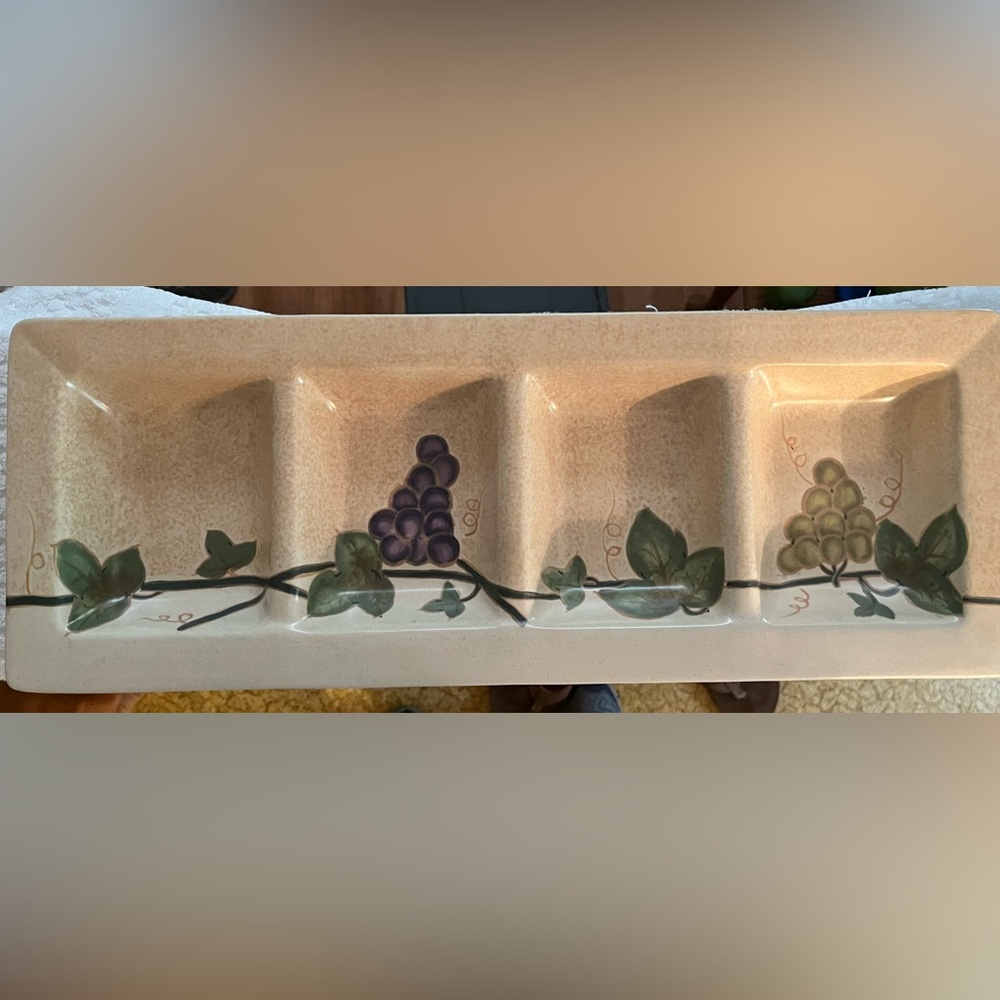 4 Section Mikasa Serving Dish - Picture 2 of 3